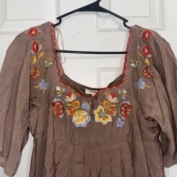 Umgee Brown Dress with Floral Embroidery - Picture 3 of 7